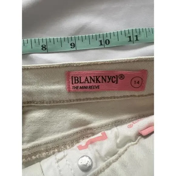 Blank NYC Mini Reeve Distressed Embroidered Denim Shorts -Girls 14 - Picture 5 of 7